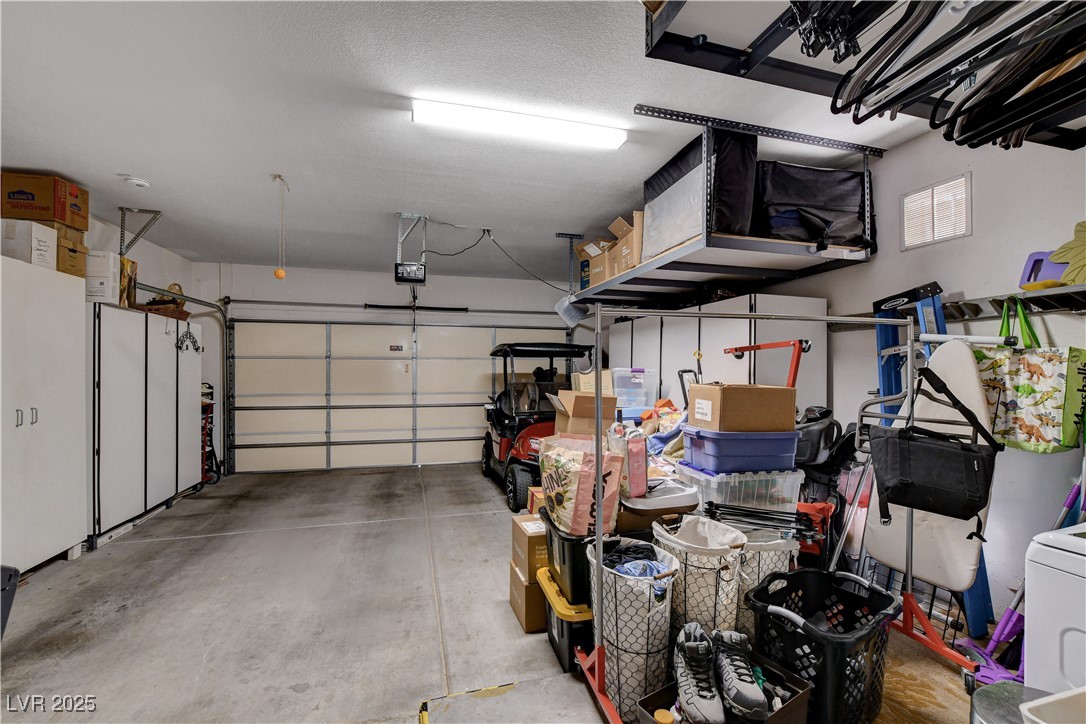 2305 Hot Oak Ridge Street, Las Vegas, Nevada image 46