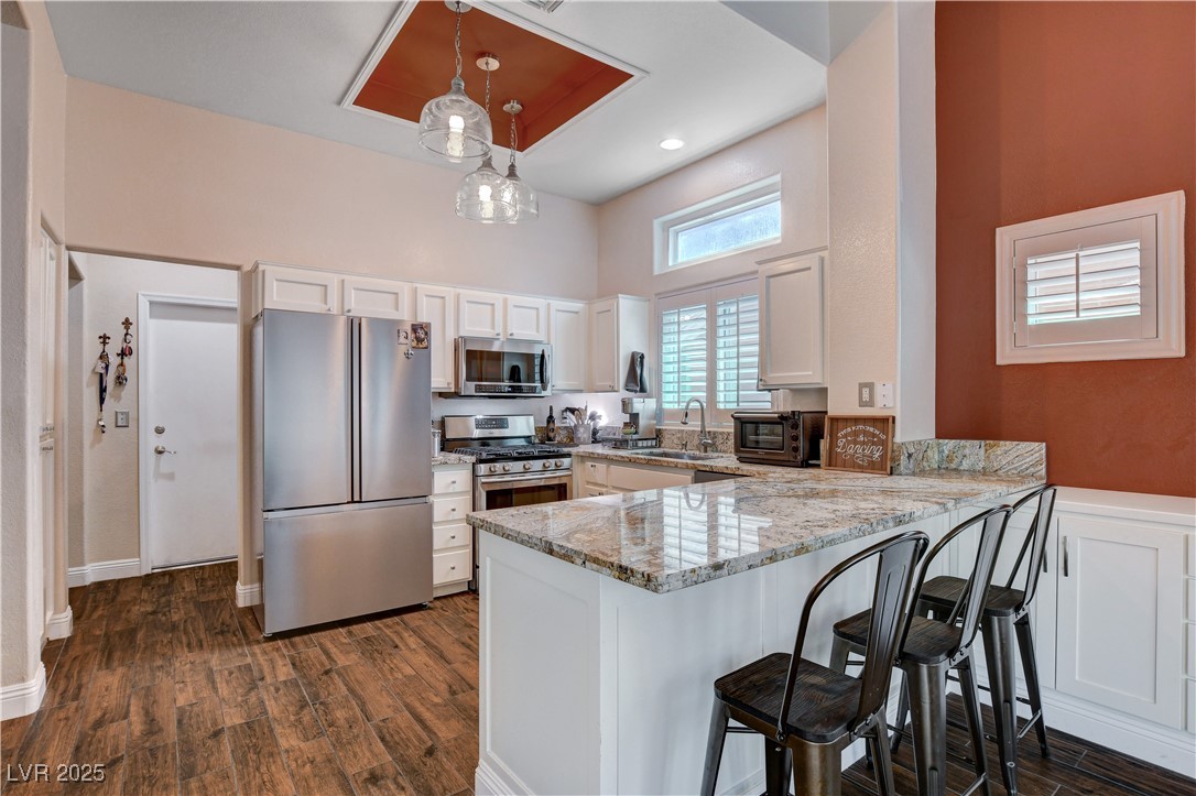 2305 Hot Oak Ridge Street, Las Vegas, Nevada image 12