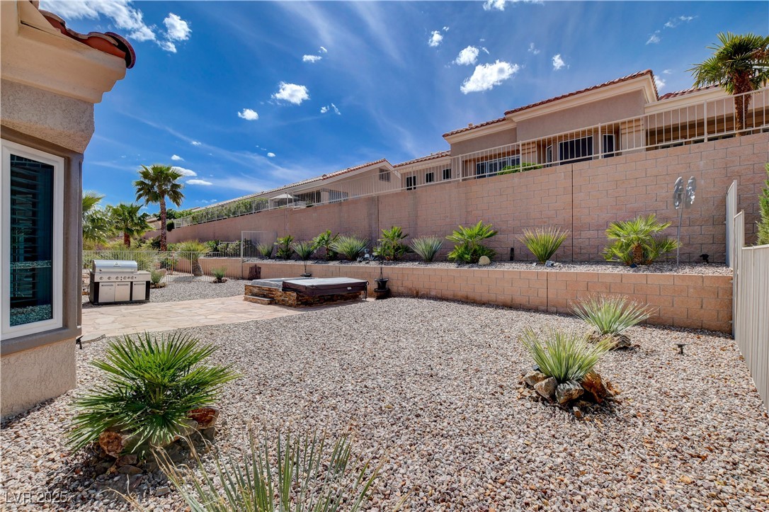 2305 Hot Oak Ridge Street, Las Vegas, Nevada image 45