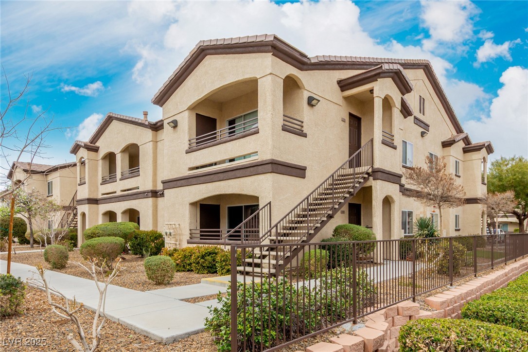 2291 W Horizon Ridge Parkway #6136, Henderson, Nevada image 1