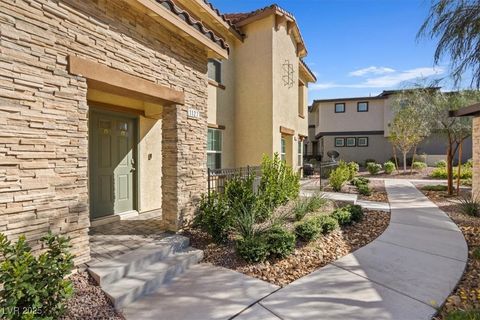 1127 Ruby Sparrow Street Henderson NV 89011