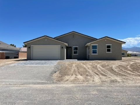 Homes For Sale - 220 Happy Canyon Road<br/> Nye County, Pahrump, NV 89048
