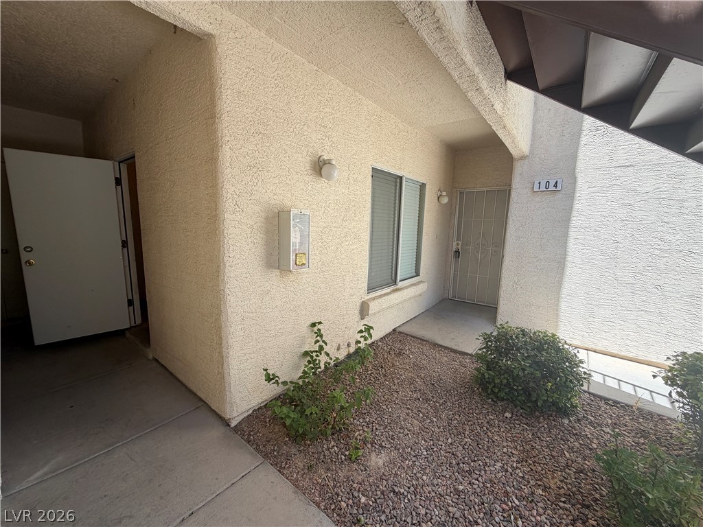 7230 Indian Creek Lane 104