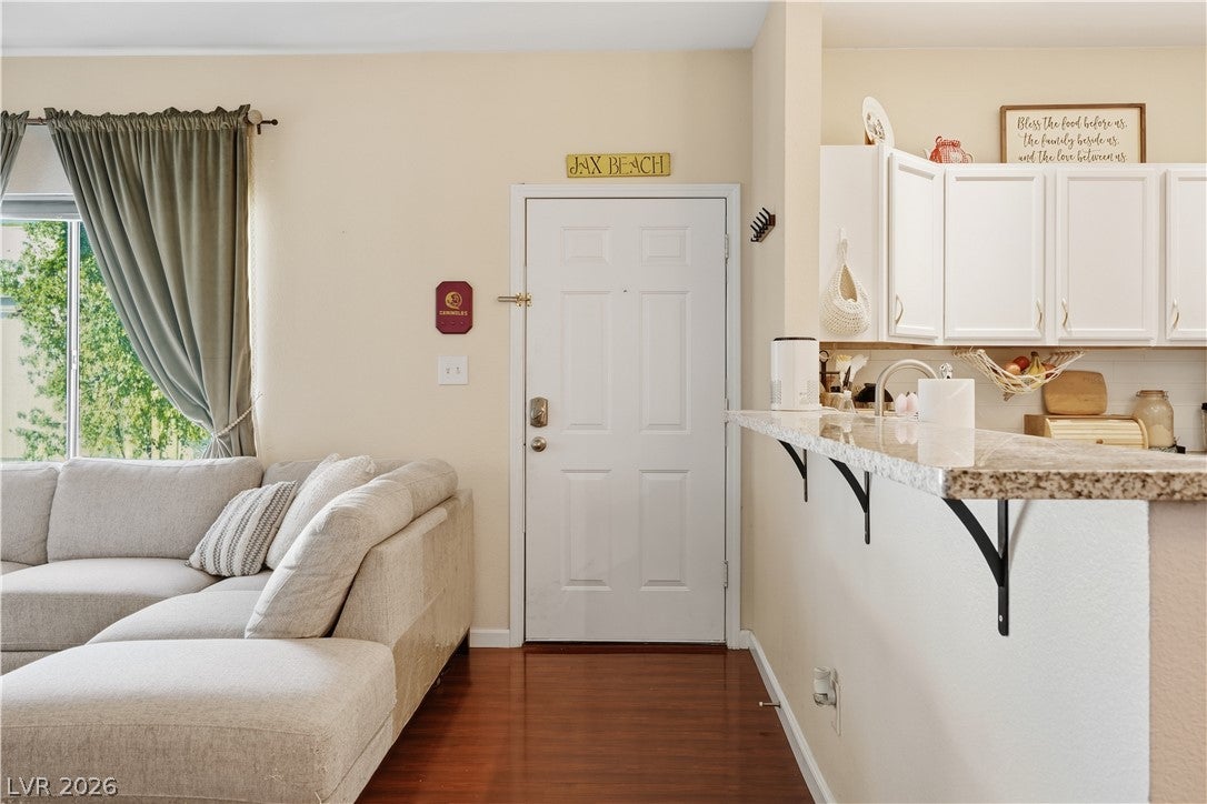 1404 Santa Margarita Street H