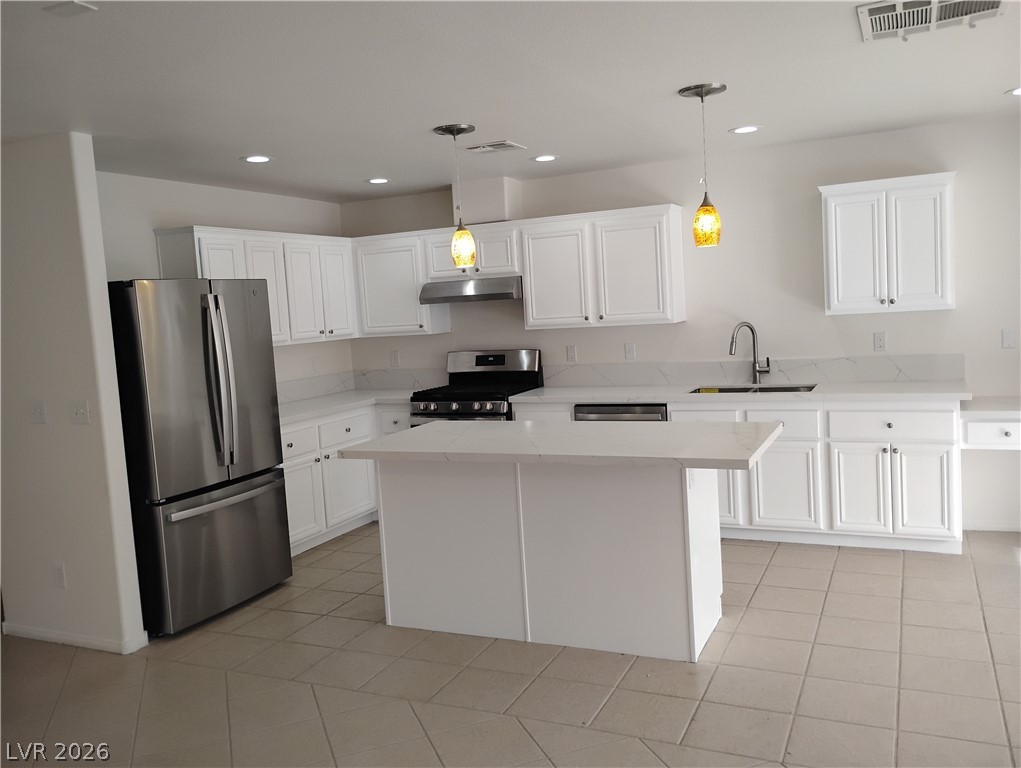 6449 Elizabethtown Avenue