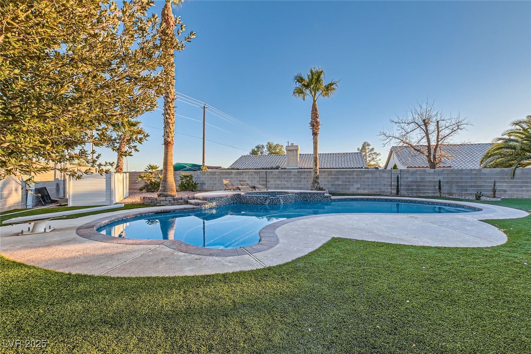 4307 Pageantry Falls Drive, North Las Vegas, Nevada image 23