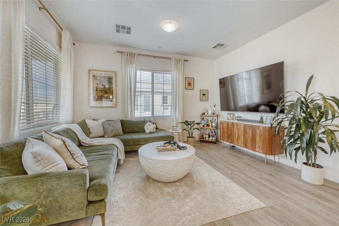 8486 Insignia Avenue 103