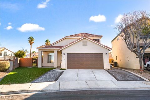 Photo of 8401 CINNAMON HILL, Las Vegas, NV 89129 (MLS # 2741567)