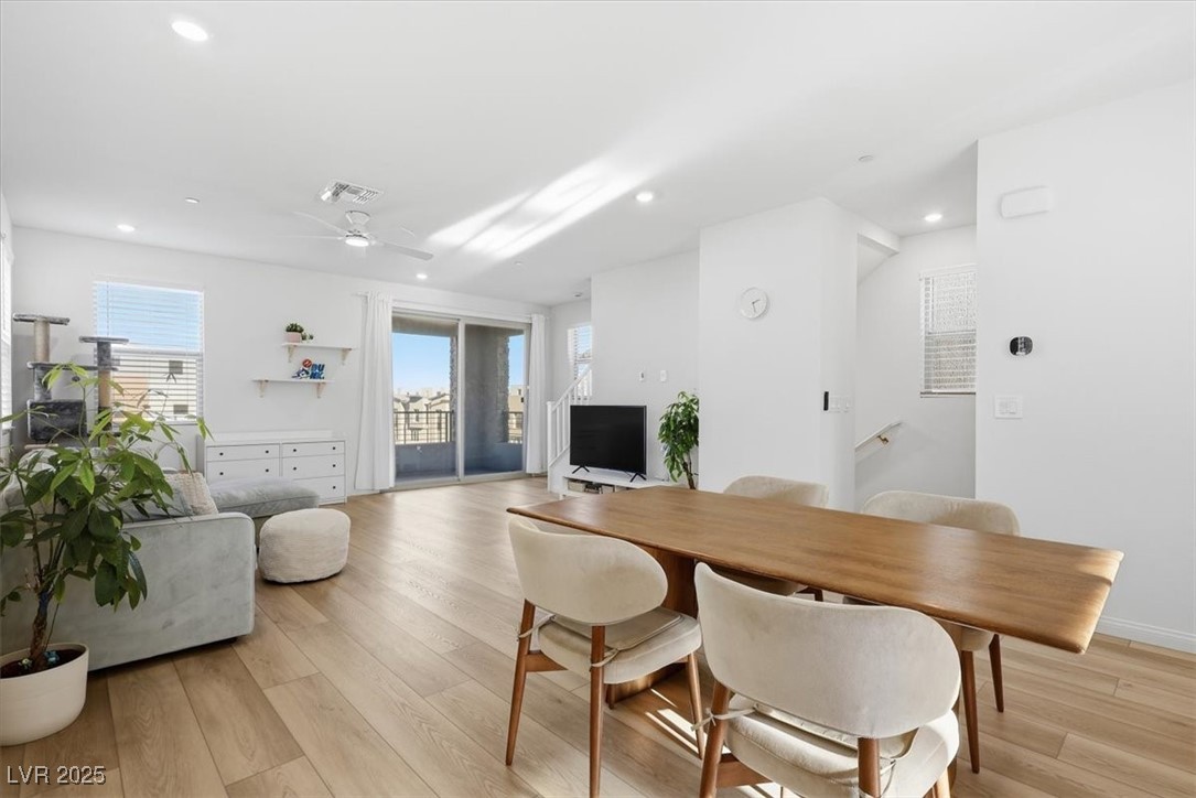 11584 Ashy Storm Avenue