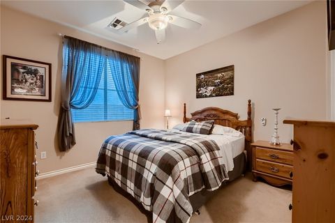 Single Family Residence in Las Vegas NV 5513 Flowering Meadows Avenue 16.jpg