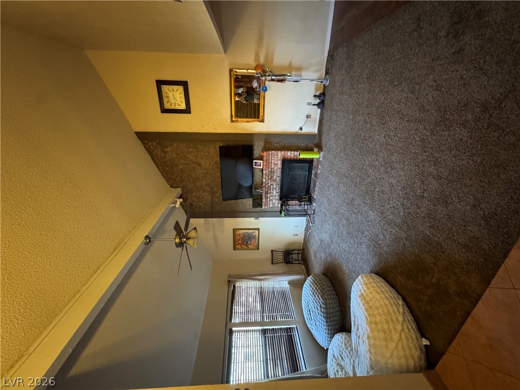 Properties 1 314 Encima Court