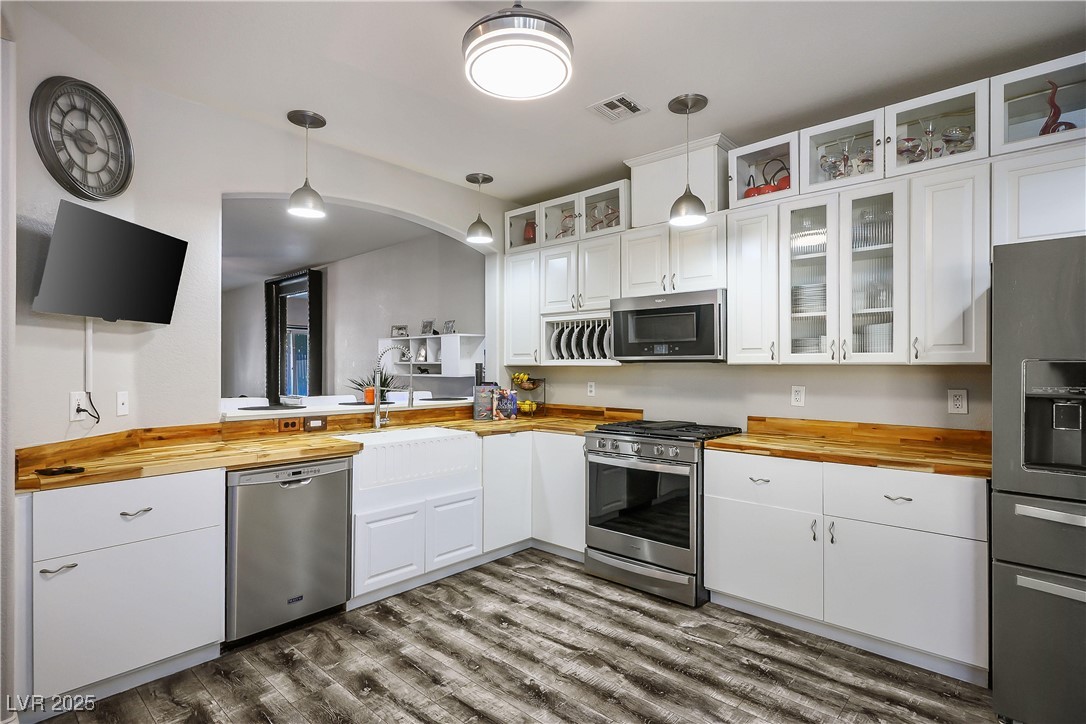 8648 Deering Bay Drive