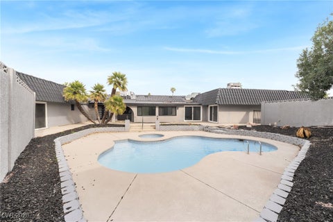 Tiny photo for 4501 Woodcrest Road, Las Vegas, NV 89121 (MLS # 2749087)