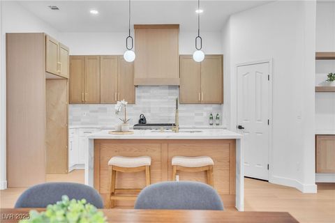 10452 Niagara Falls Lane Las Vegas NV 89144