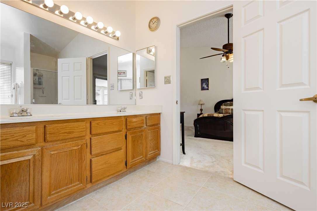 Las Vegas, Nevada 89117, United States, 3 Bedrooms Bedrooms, ,2 BathroomsBathrooms,Residential,Active,124324