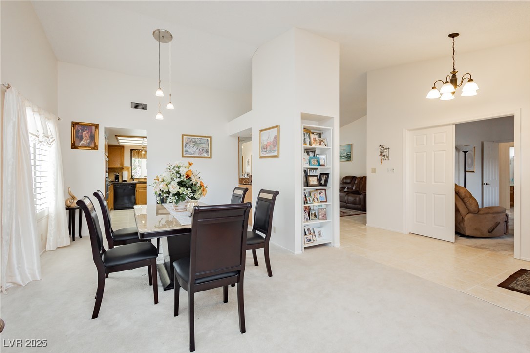 Las Vegas, Nevada 89117, United States, 3 Bedrooms Bedrooms, ,2 BathroomsBathrooms,Residential,Active,124324