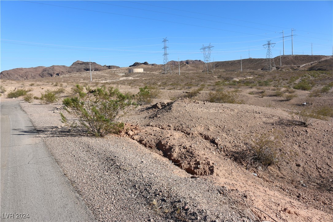 Cadiz Avenue, Henderson, Nevada image 20