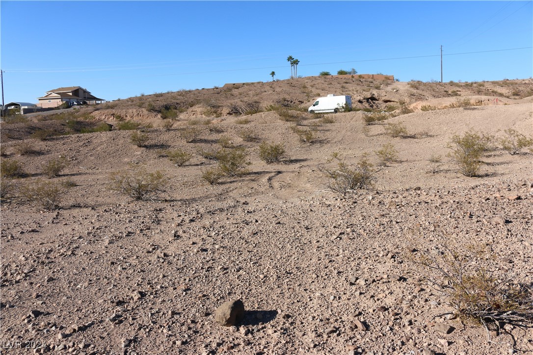 Cadiz Avenue, Henderson, Nevada image 9