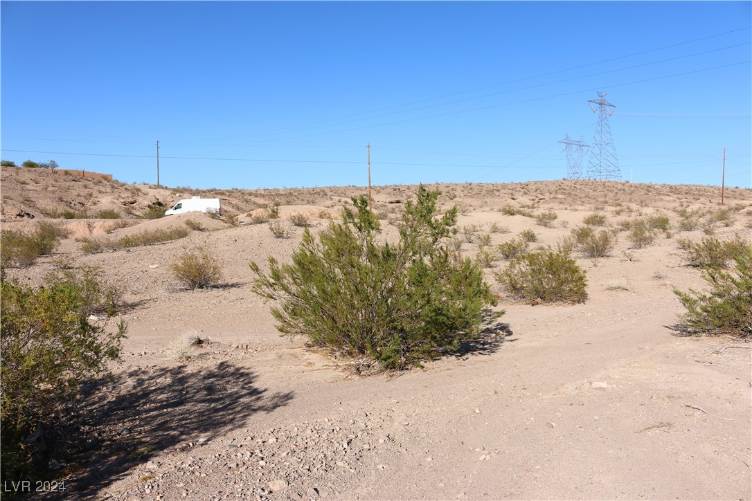 Cadiz Avenue, Henderson, Nevada image 12