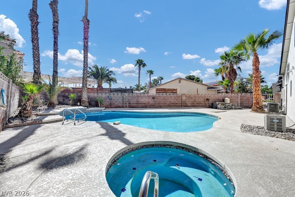 314 Encima Court