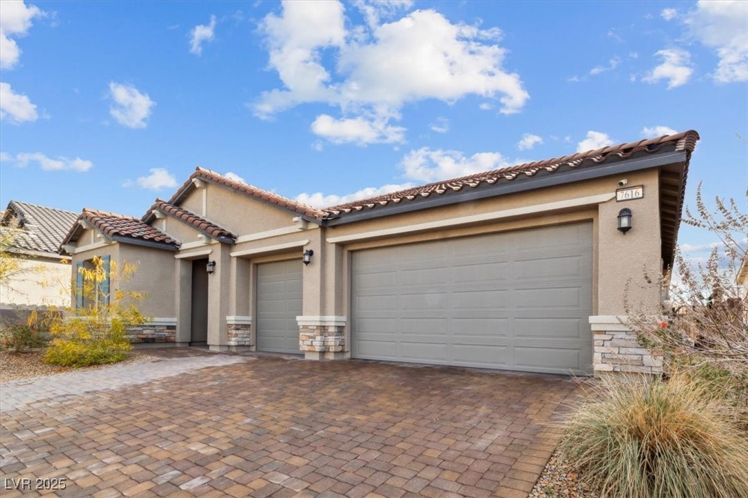 7616 Quail Dust Street