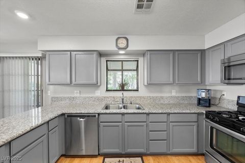 4816 Fiesta Lakes Street Las Vegas NV 89130