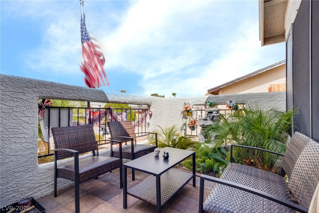836 Vermillion Drive