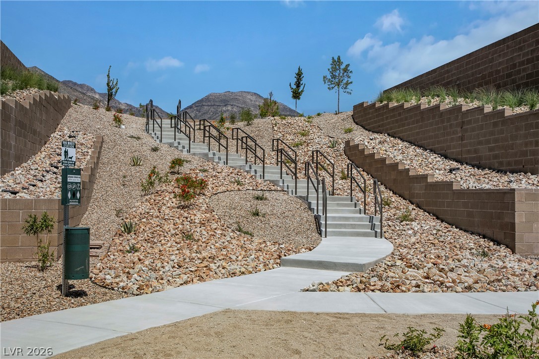 487 La Vista Acres Lane
