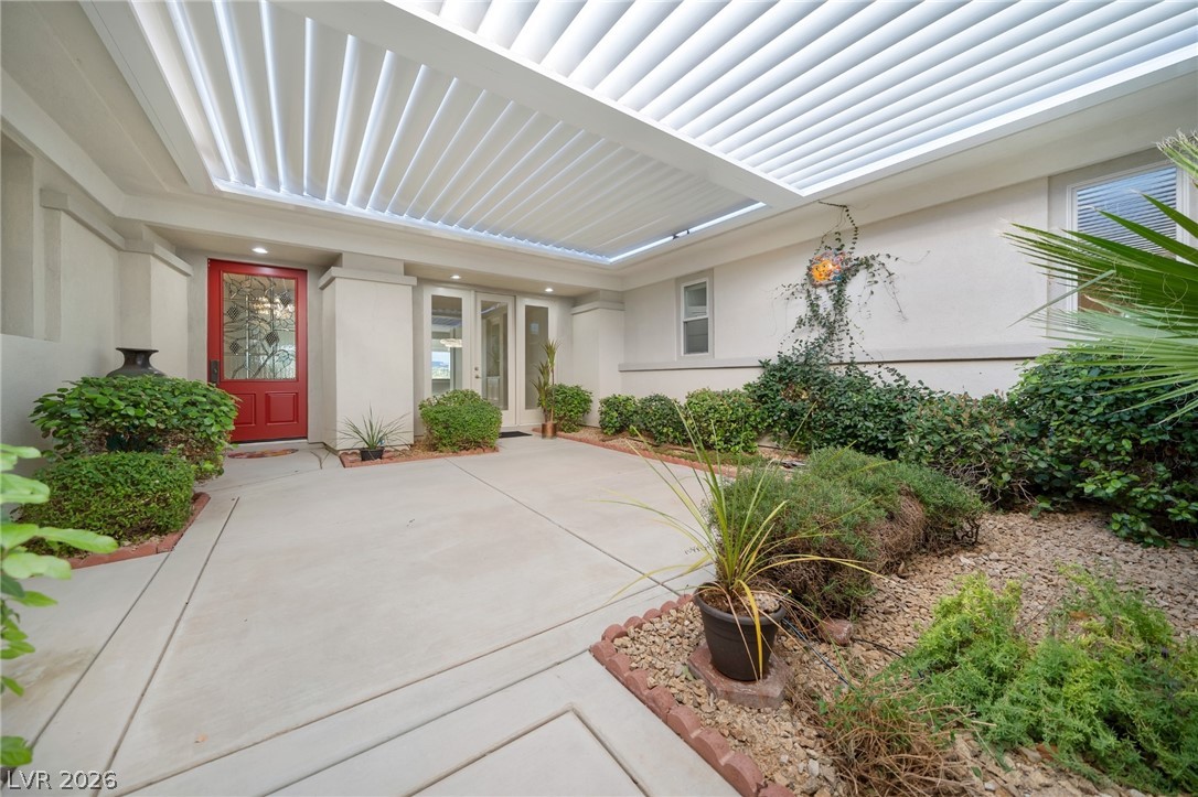 11321 Golden Chestnut Place