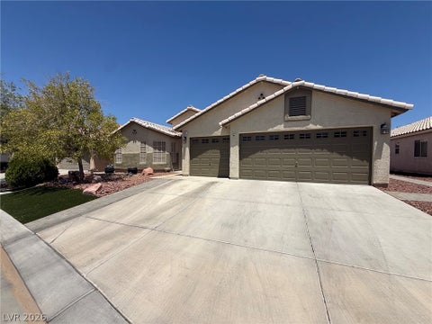 Homes For Sale - 2612 Torch Avenue<br/> North Las Vegas, NV 89081