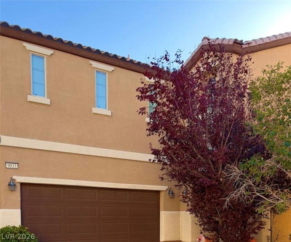 9033 Savvy Seam Court