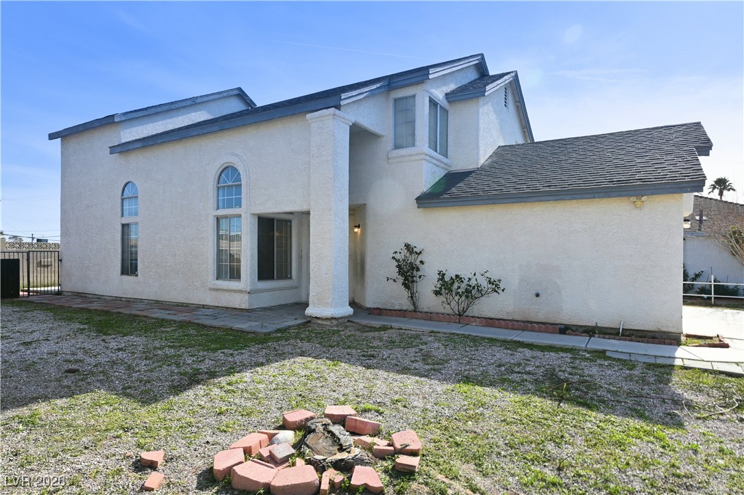 1512 Chapel Cove Court