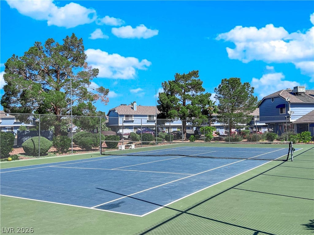 5340 Rod Court 102