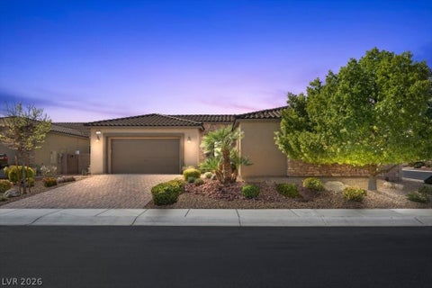Homes For Sale - 8717 Purple Wisteria Street<br/> Las Vegas, NV 89131