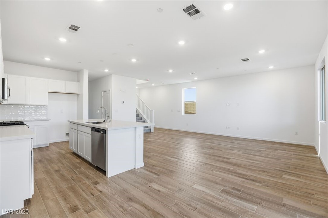 338 Adufe Place