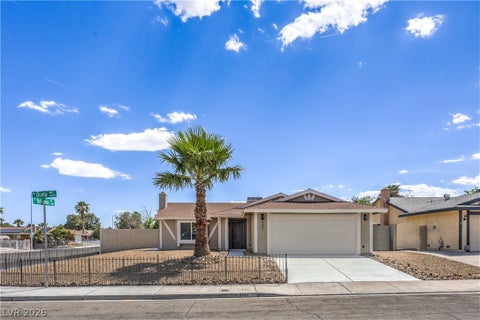 Homes For Sale - 6401 Ouida Way<br/> Las Vegas, NV 89108