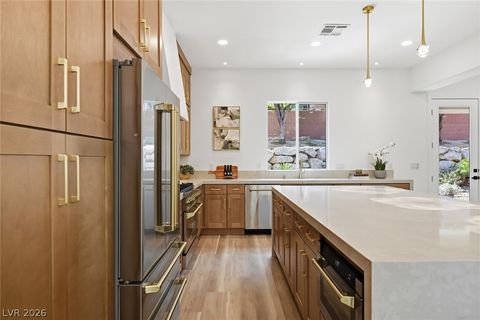 Tiny photo for 65 Twilight Rose Street, Las Vegas, NV 89138 (MLS # 2791514)