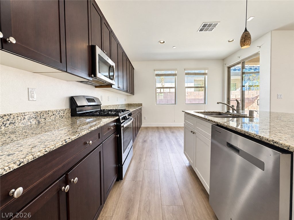 10228 Yarmouth Sea Court