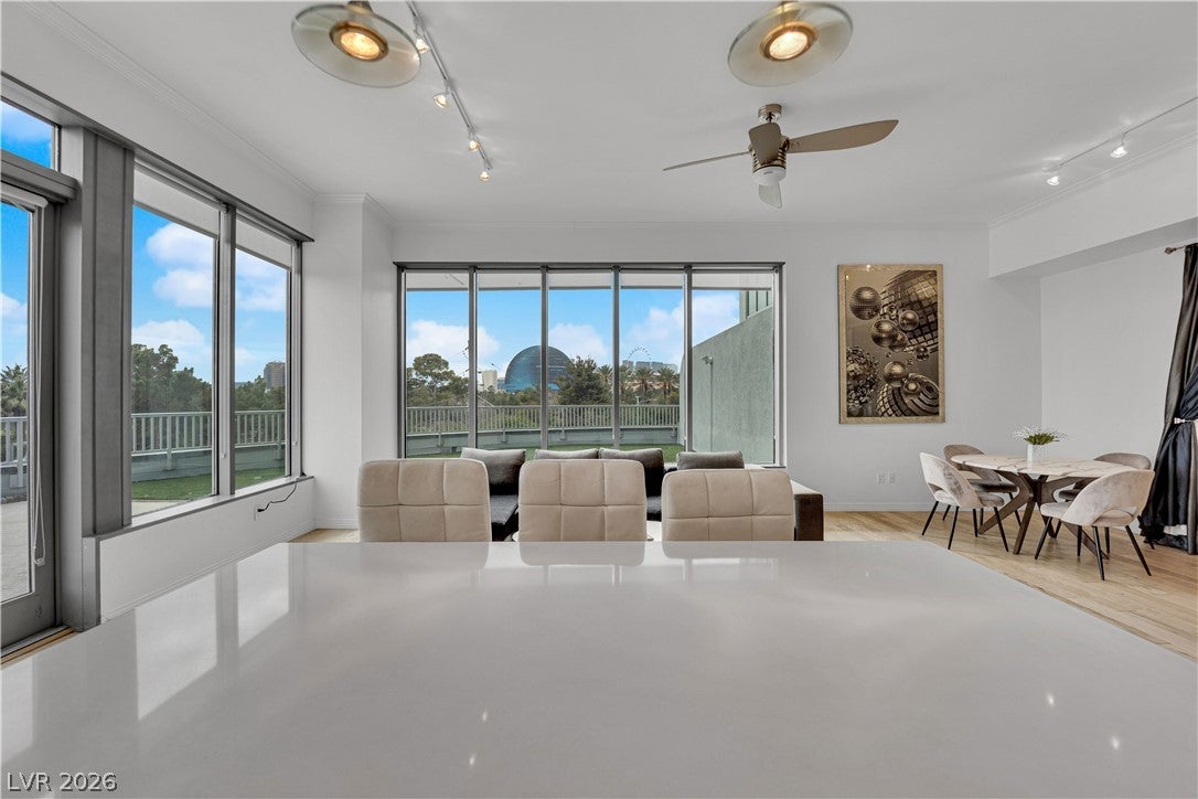 360 E Desert Inn Road 402