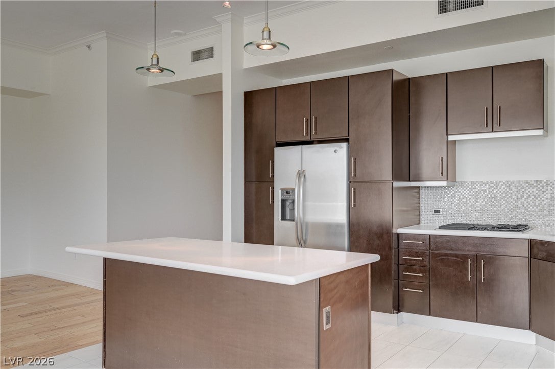 360 E Desert Inn Road 402