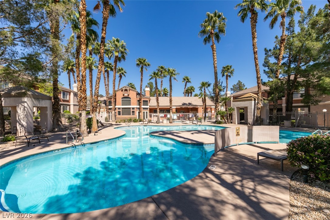 1501 Truett Street 204