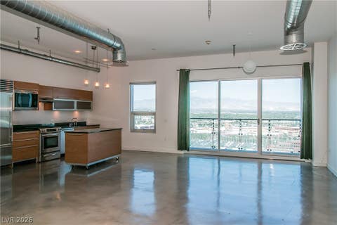 Homes For Sale - 200 Hoover Avenue #1802<br/> Las Vegas, NV 89101