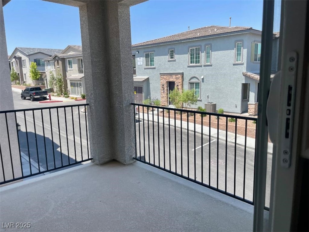 Henderson, Nevada 89002, United States, 2 Bedrooms Bedrooms, ,2 BathroomsBathrooms,Residential,Active,198168