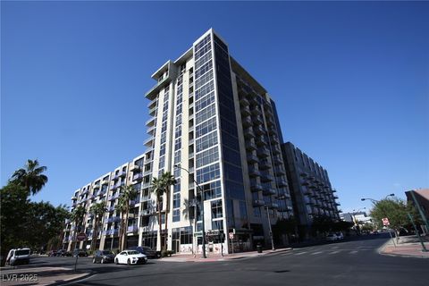 Photo of 353 E Bonneville Avenue #147, Las Vegas, NV 89101 (MLS # 2727890)