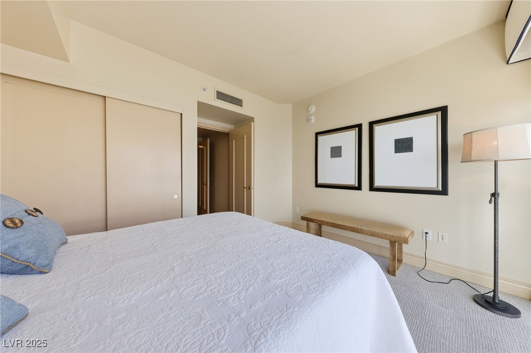 2747 Paradise Road 1205