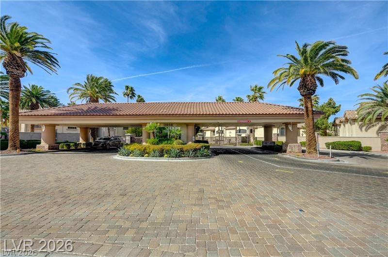 2050 W Warm Springs Road 4621