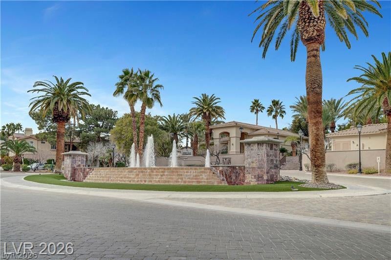 2050 W Warm Springs Road 4621