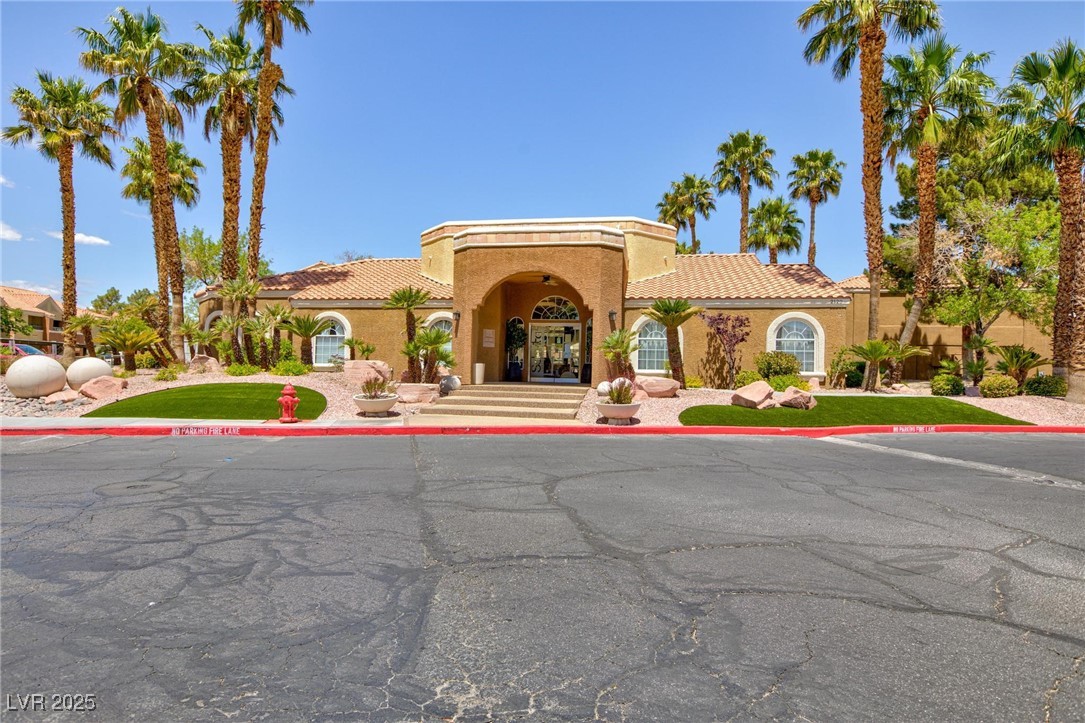 2120 Ramrod Avenue #513, Henderson, Nevada image 2