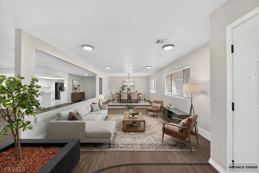3189 Casanova Circle