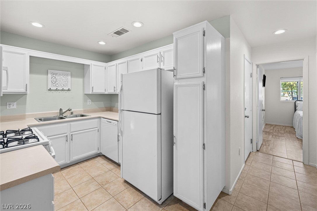 5227 Prism Place